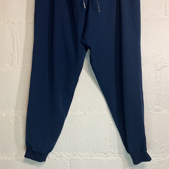 Lululemon On The Fly Jogger Pant in True Navy Sz 12 - Picture 4 of 7